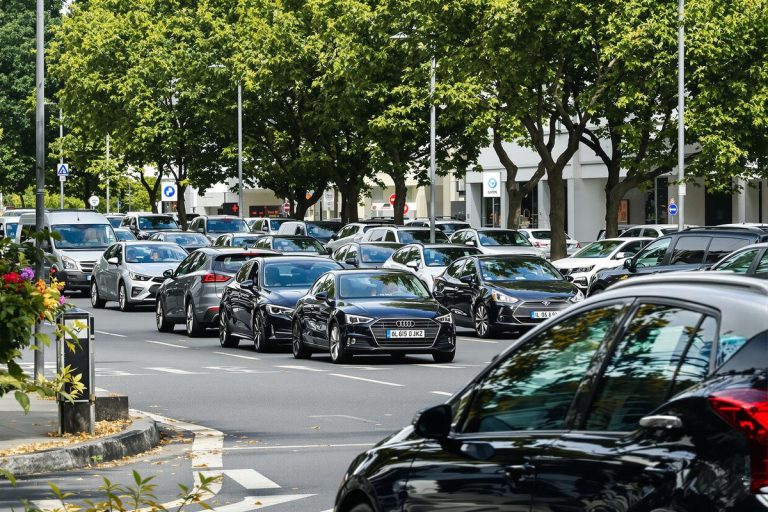Automobilistes : une nouvelle taxe va faire son apparition à partir du 1er janvier 2026, voici les véhicules concernés.jpg