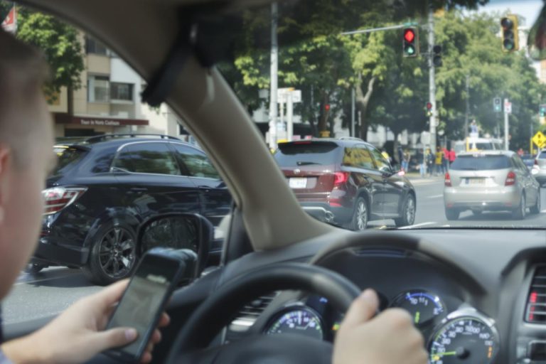C’est officiel : le permis est désormais retirer à tous les automobilistes qui font cette infraction quotidienne, voici le département concerné.jpg