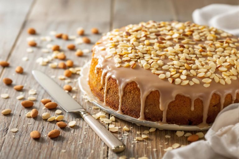 Le gâteau ultra fondant aux amandes de Mercotte.jpg