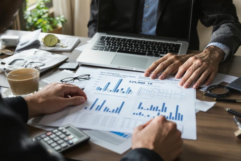 Hausse de la CSG à 10,6 % en 2026 : mythe fiscal ou vrai choc pour vos livrets, qui va vraiment payer plus ?.jpg