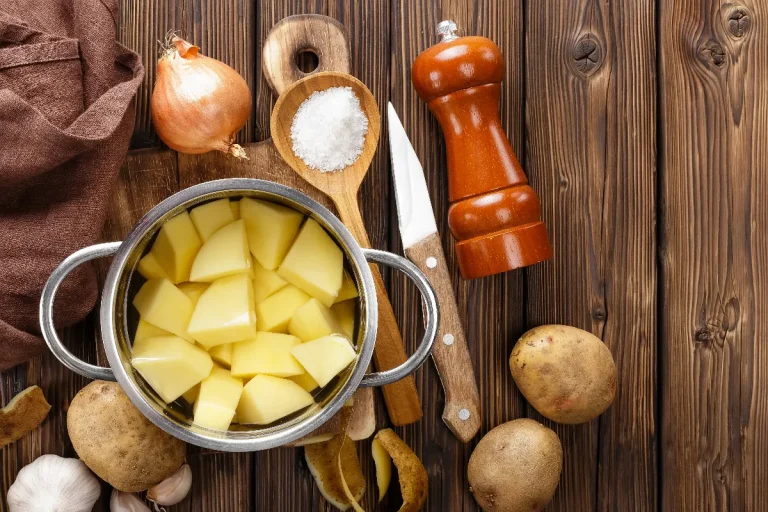 pourquoi-jai-remplace-la-puree-et-le-gratin-a-noel-par-cette-recette-de-pommes-de-terre-notee-5-5